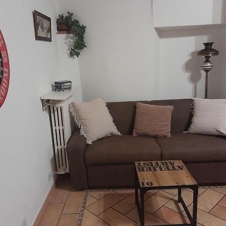 Domus Gelsomino Apartment Rome Luaran gambar