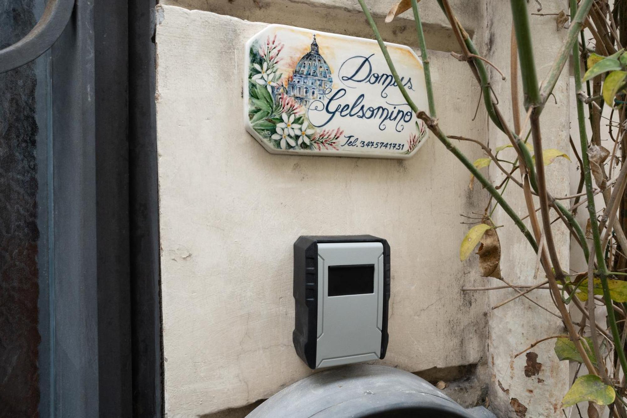 Domus Gelsomino Apartment Rome Luaran gambar