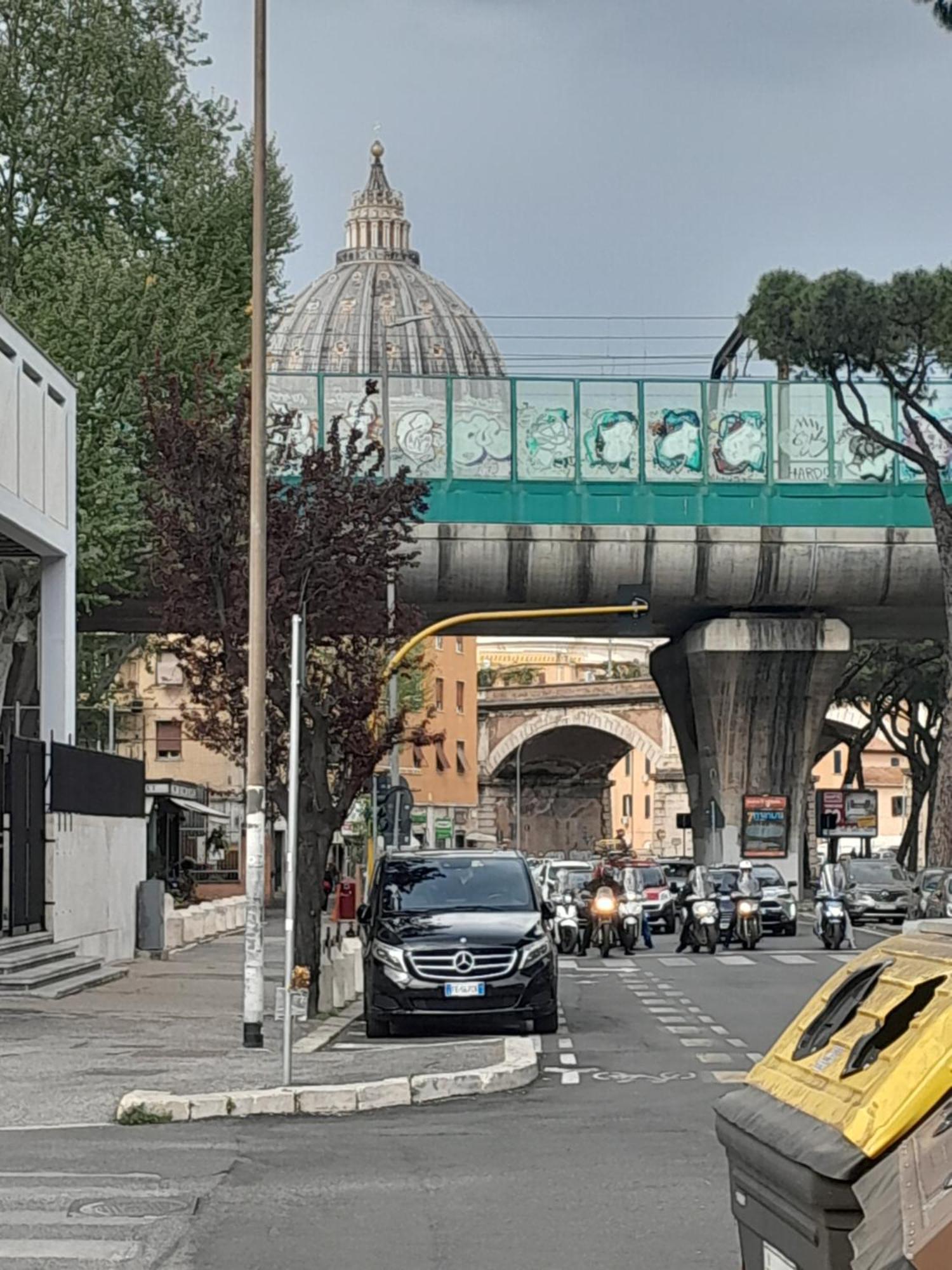 Domus Gelsomino Apartment Rome Luaran gambar